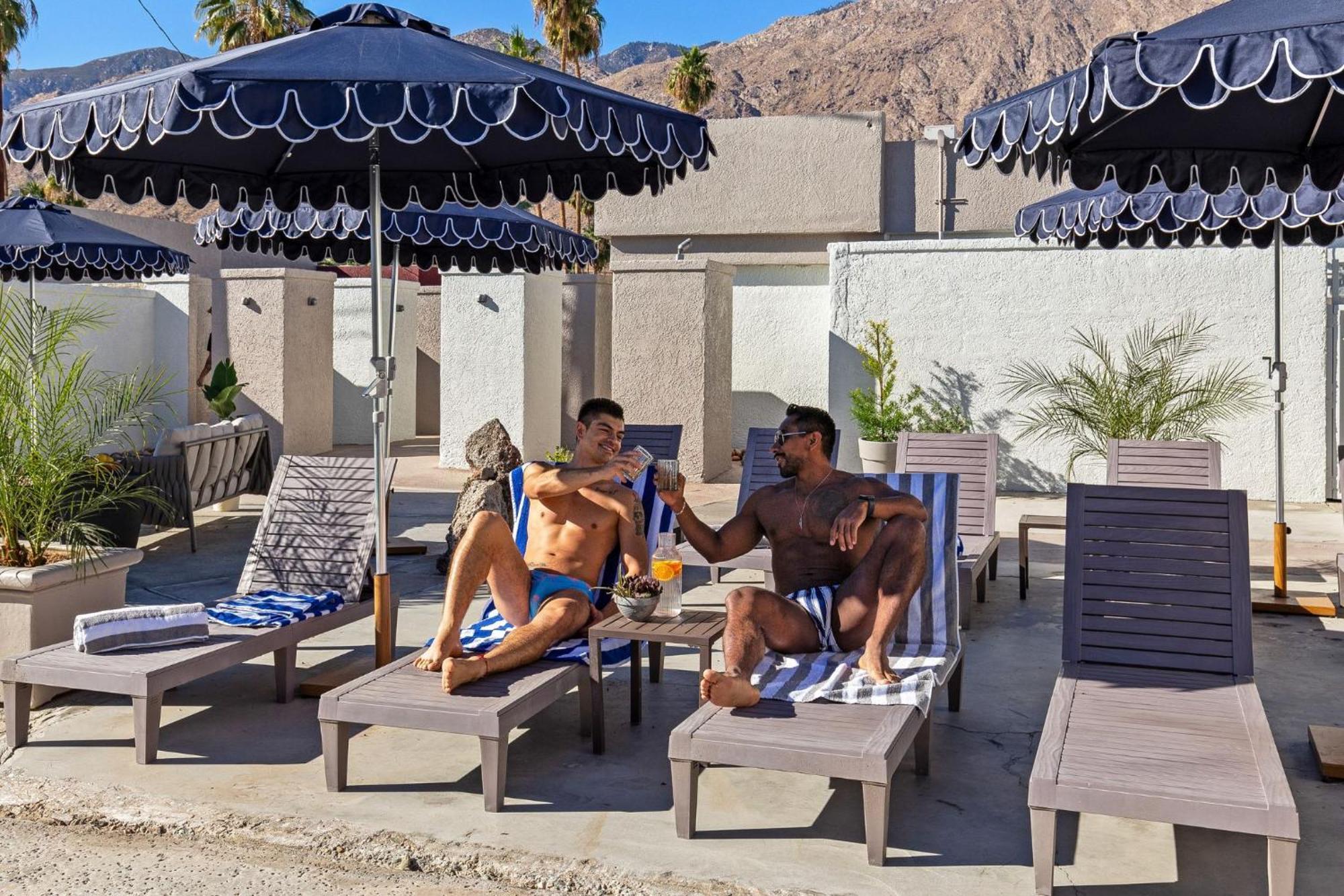 Casa Oliver Hotel & Resort - A Men'S Clothing Optional Resort In Palm Springs Luaran gambar